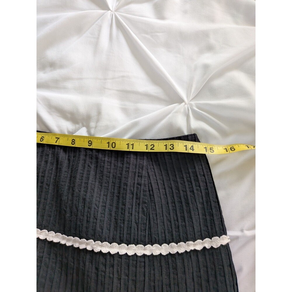 Talbots Skirt Women's 6 Black Cream Pleated Crochet Flare A-Line Boho Cottage - Picture 8 of 9